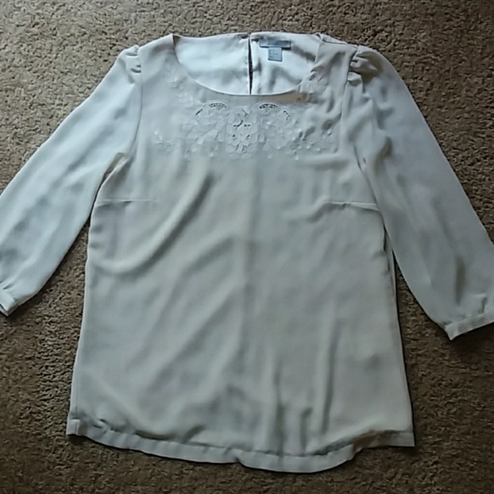 Classy, work-appropriate blouse